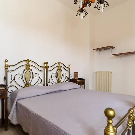 Maria A Apartman Racale